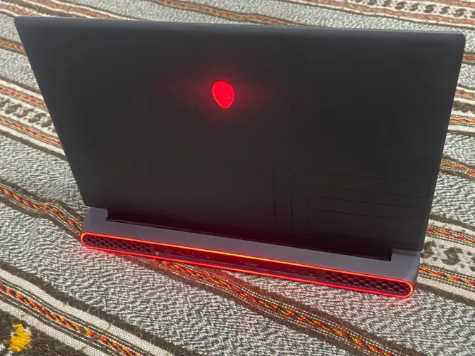 Alienware M15 R6