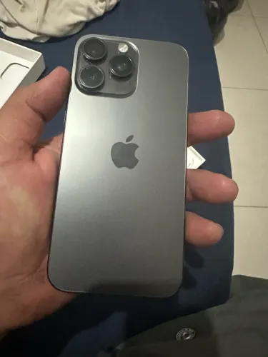 iPhone 15 pro Max 256 gg