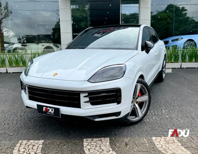 Porsche Cayenne S Coupe 4.0 V8 474cv 2024