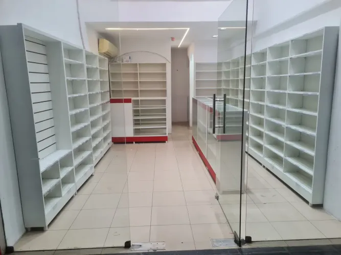 Repasse de móveis para farmácia
