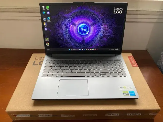 Notebook Gamer Lenovo LOQ, i5-12450HX, 16GB DDR5, 552GB SSD, RTX 3050 6GB, W11