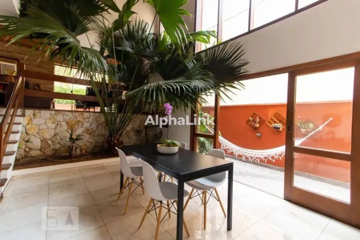 Casa com 5 dormitórios para alugar, 365 m² por R$ 16.246,00/mês - Alphaville - Santana de 