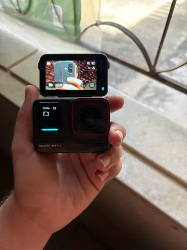 Insta360 Ace Pro 
