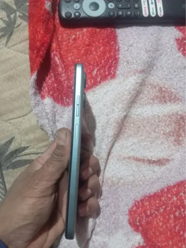 Vende se celular moto g35 256g 
