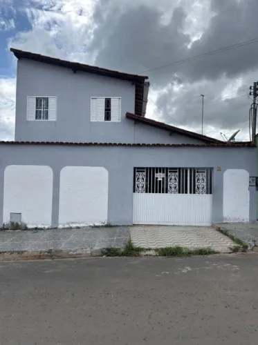 Casa de 4 quartos Sq 16 Centro da ocidental