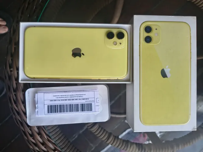 Celular iPhone 11 256gb Original . Nota Fiscal e Caixa .