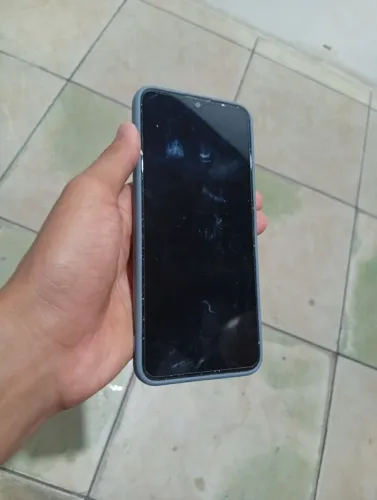 Celular Motorola todo filé funcionando perfeitamente 