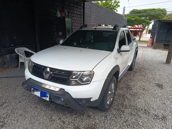 Renault Duster Oroch Dyna. 2.0 Hi-flex 16V Mec. 2021