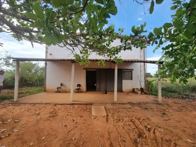 INVISTA NO SEU FUTURO: Imóvel Perfeito para Seu Projeto dos Sonhos!