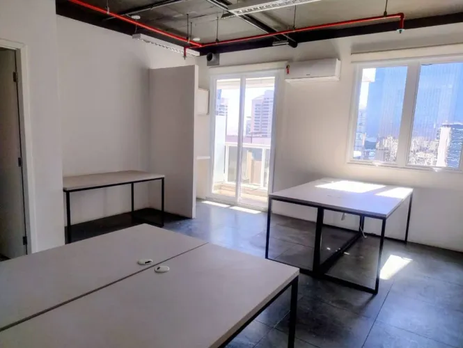 Sala Comercial de 33,79 m² para Locação no Edifício Skyline Intelligent Business Chácara