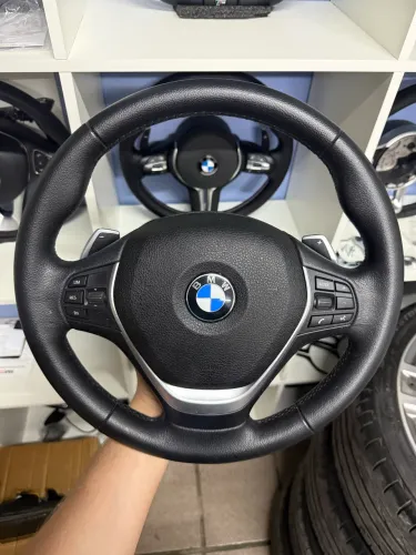 Volante bmw 320i original com paddle