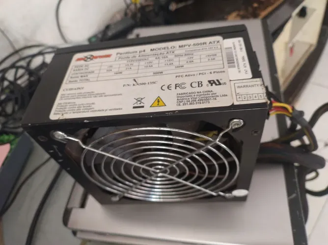 Fonte Max Power. Pentium. 500 watts real.  200 reais