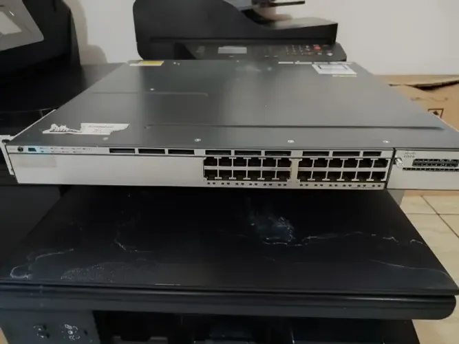 Switch Cisco Catalyst Ws-c3750x-24t-l