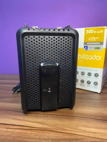 Estabilizador 300Va ou W + Filtro de Linha 4 Tomadas de Saída - SmS