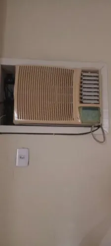 Ar condicionado de parede springer bom estado