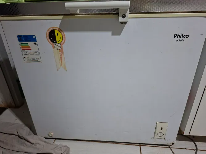 Freezer philco Horizontal H200L - 200 litros, em pleno funcionamento