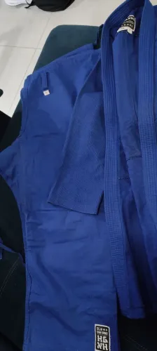 Kimono para judô semi novo para adolescentes ou adulto