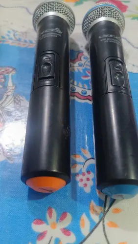 02 microfone sem fio leia o anúncio