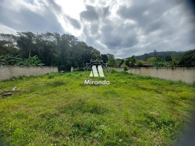 Terreno Plano de 1.000m², Murado, em Cadetes Fabres, Guapimirim