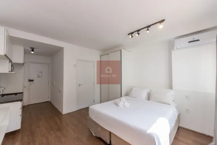 Studio em Indianópolis a 5 minutos do Metrô Eucaliptos e do Shopping Ibirapuera