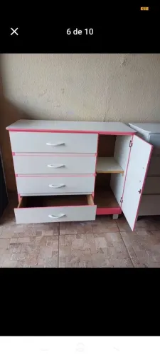 Vendemos lindas cómodas, disponíveis em cores diferentes, entrega totalmente grátis na ZN