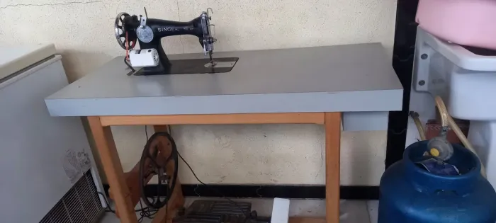 Relíquia/ máquina de costura.