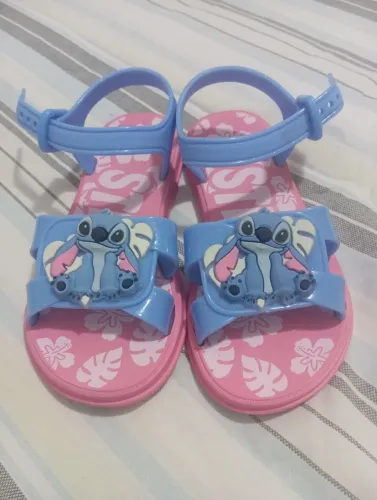 Sandália Infantil Grendene Stitch Pet Shop