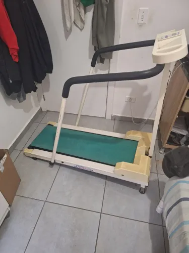 Vendo esteira mecânica