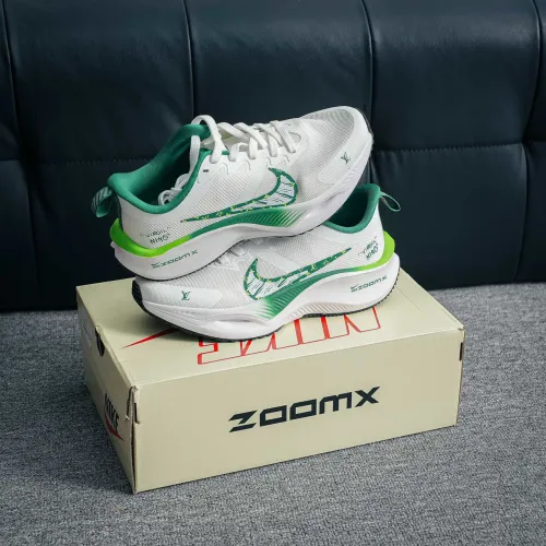 NIKE zoomx série especial Luiz Vuitton