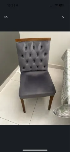 VENDO MESA COM 6 cadeiras