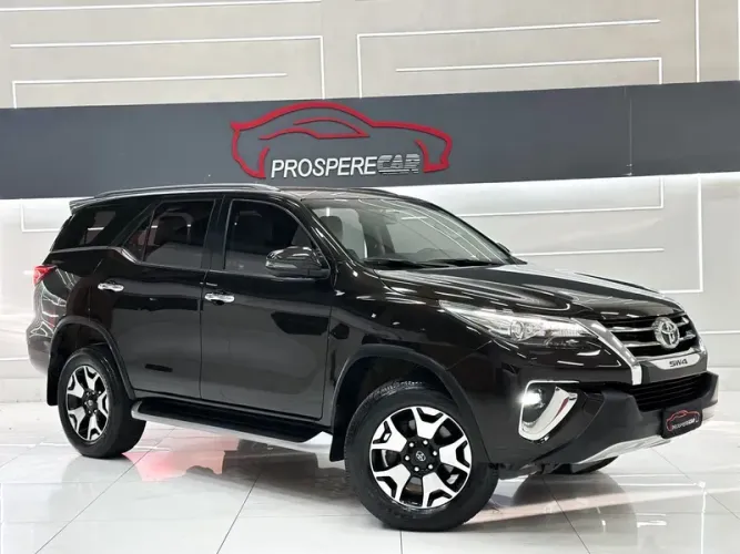 Toyota Hilux SW4 SRX Diamo. 4X4 2.8 TB DIE AUT 2019