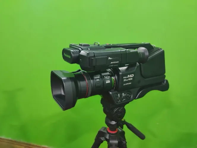 Filmadora Panasonic Ag Ac8 Full HD Avccam profissional.
