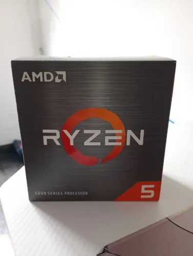 AMD RYZE 5500 1 MES DE USO