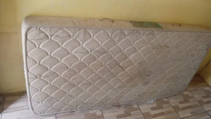 Cama de solteiro