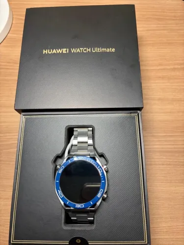 Huawei Watch Ultimate em ótimo estado, completo