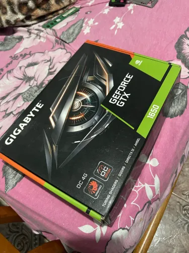 Placa de Vídeo Gigabyte GTX 1650 OC 4GB GDDR5