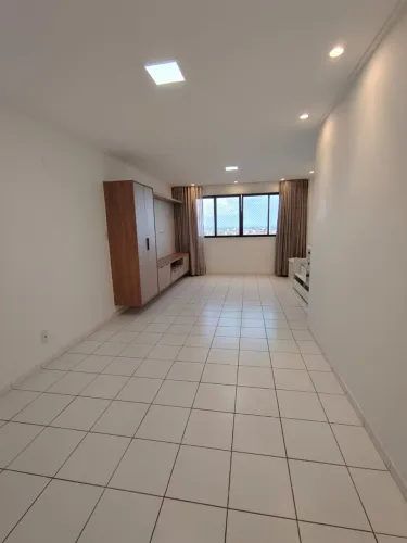 Alugo apto com 97m, 3/4 +dependência