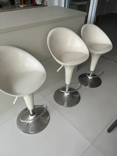 Banquetas Altas Giratórias de Cozinha / Bar (Off-White/Creme)