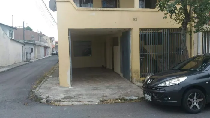 Casa próximo terminal Sitio cercado