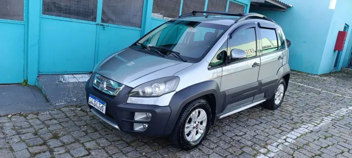 Fiat Idea Advent./ Adv.locker 1.8 MPI Flex 5P 2011