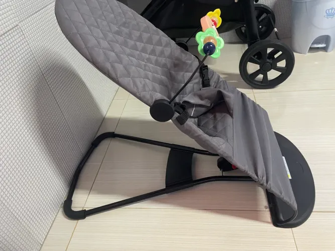 Cadeira de Descanso e Balanço para bebê