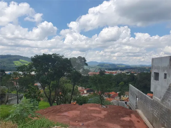 Loteamento à venda em Centro - SP