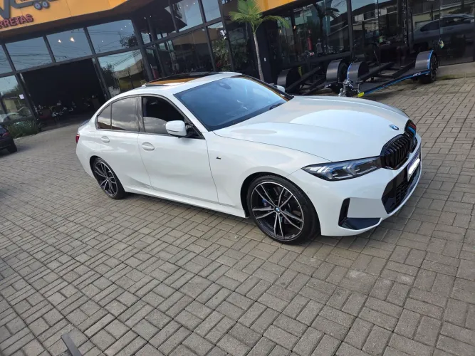 BMW 320I A 2.0 TB M Sport Activeflex 16V 4P 2023