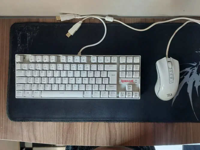 Mouse e teclado redragon branco
