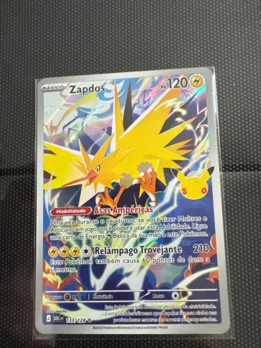 Zapdos Pokémon 30 anos