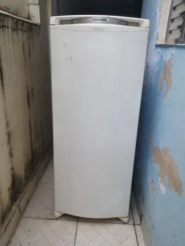 Vendo geladeira