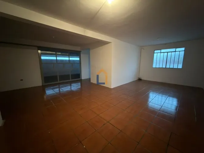 SALA COMERCIAL PARA ALUGAR NO CIC
