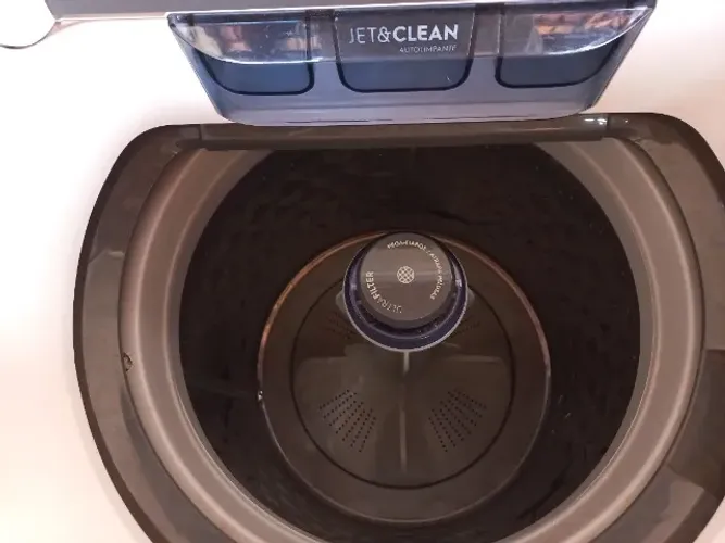 Máquina de lavar Electrolux 14 kg 220 volts