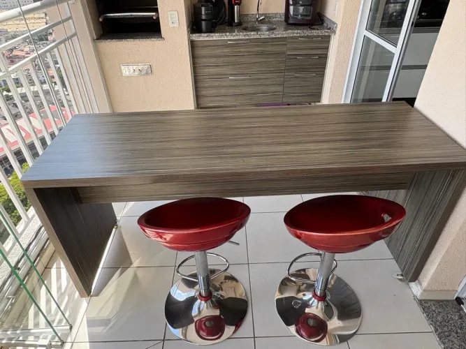 Bancada / Mesa Alta com Rodinhas - Multiuso