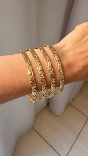 Pulseiras em ouro 16k. Antiga. Raridade, 4 unidades.